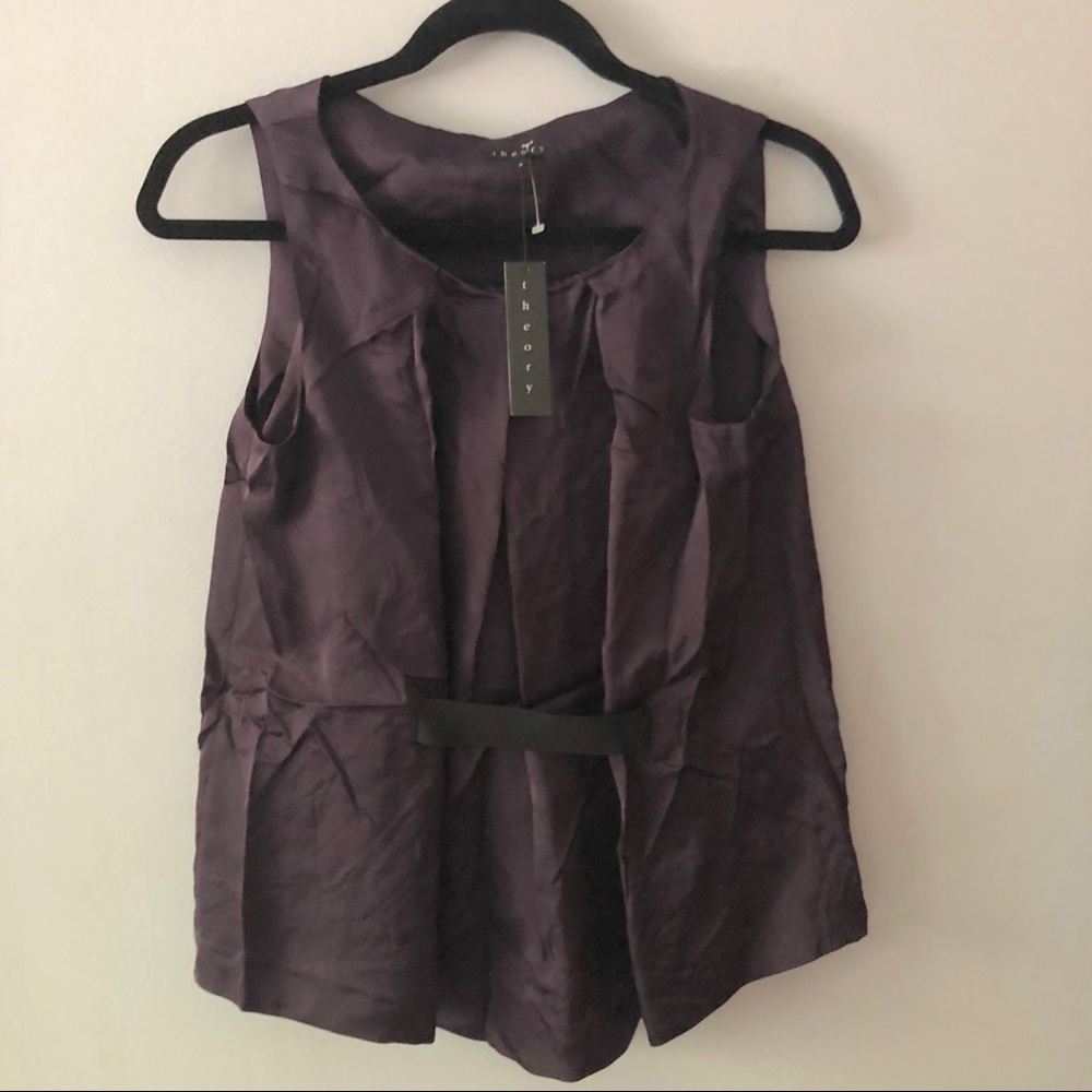 🍁Sale NWT Theory Kana Silk Top